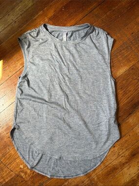 Fabletics Blue/Gray Heather Sleeveless Tank